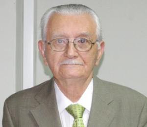 Oficial Diácono Clemente Urra